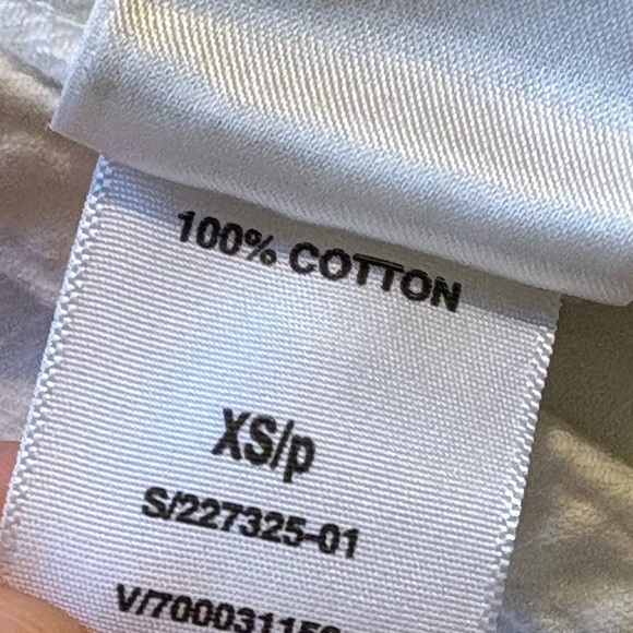 Women’s GAP Jean Jacket Size XS/P - Picture 4 of 8